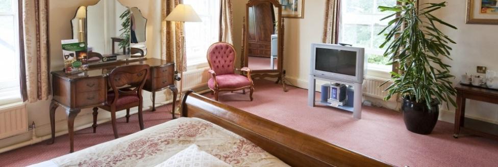 George Hotel By Greene King Inns ハンティンドン エクステリア 写真